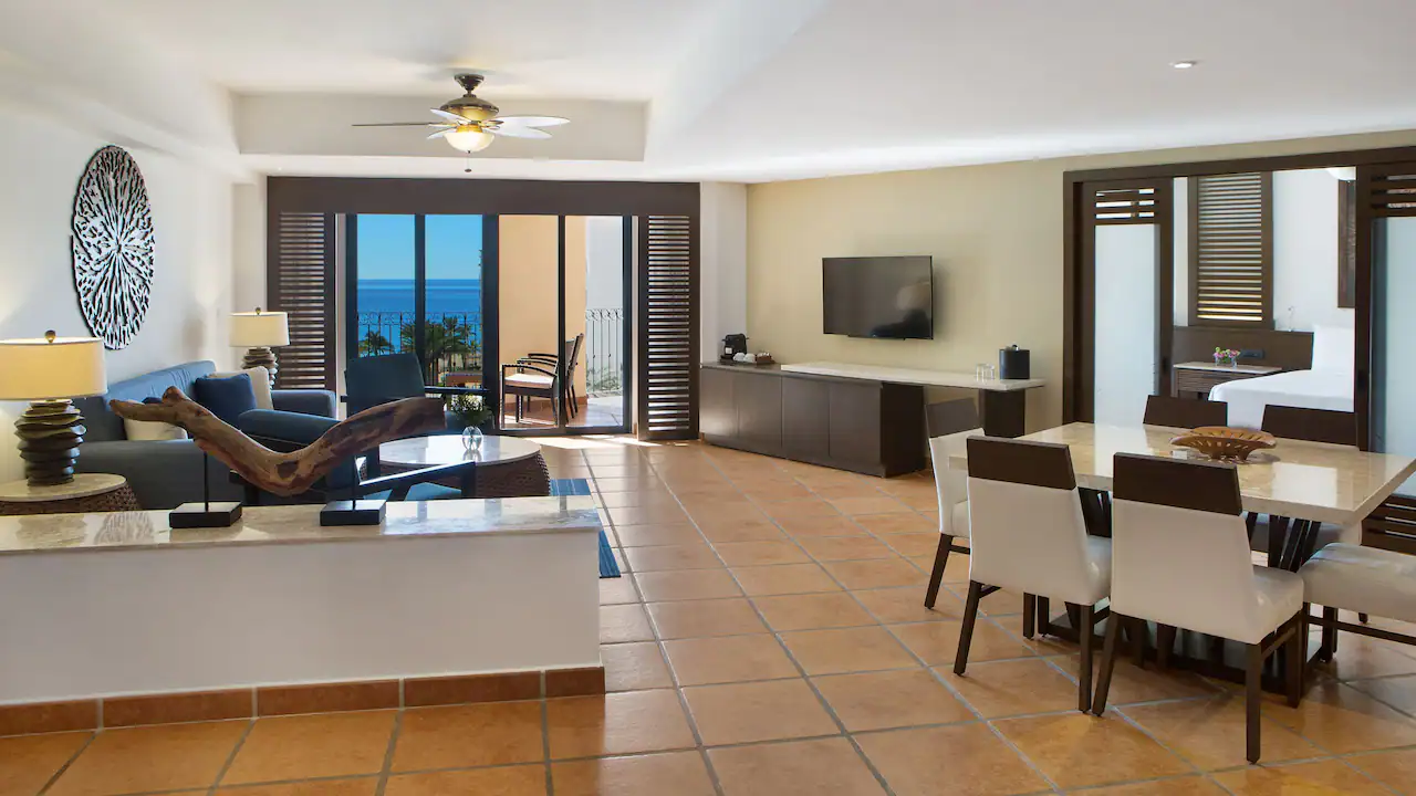 Club Ocean View One Bedroom Master Suite bathroom with jetted tub, double vanity, and walk-in shower at Hyatt Ziva Los Cabos.