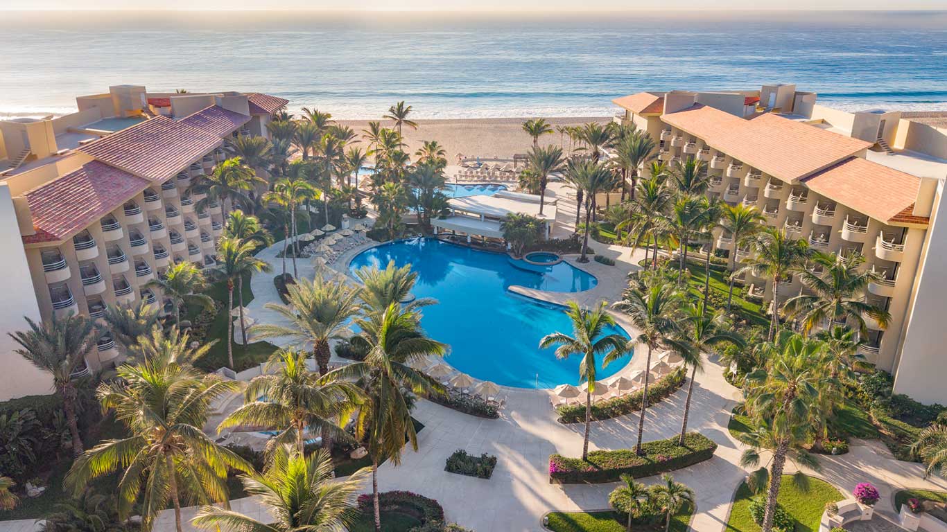 GR Solaris Lighthouse Los Cabos all-inclusive resort with beachfront pools, modern architecture, and family amenities on the Sea of Cortez in San Jose del Cabo.